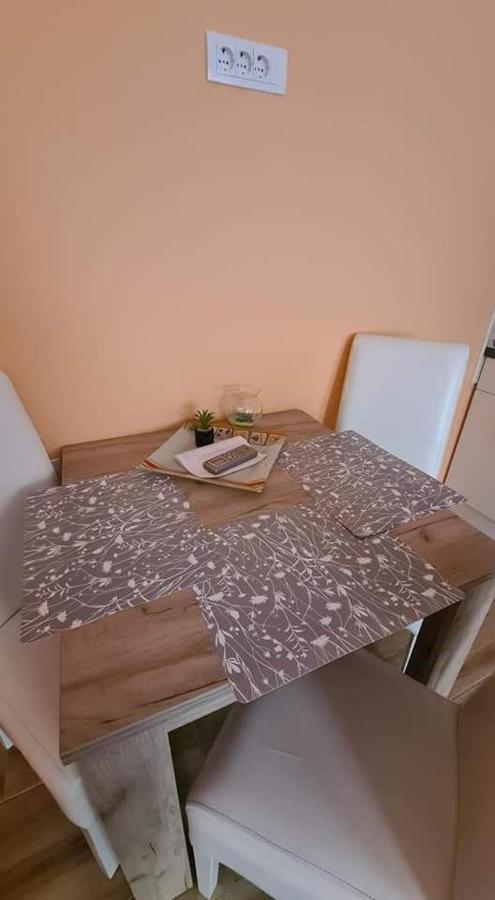 Ales Apartman Sombor Eksteriør bilde