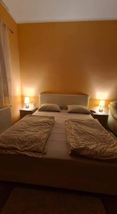 Ales Apartman Sombor Eksteriør bilde