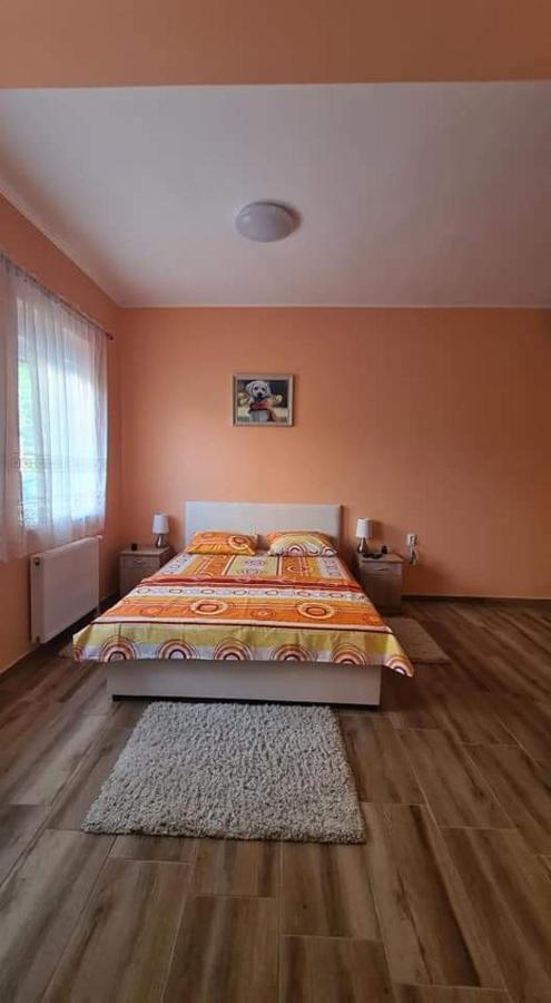Ales Apartman Sombor Eksteriør bilde