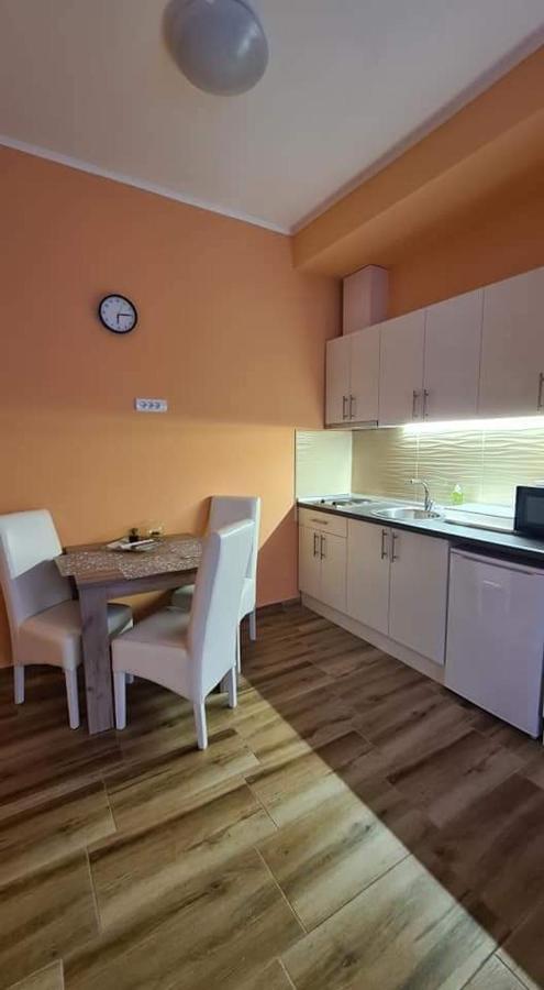 Ales Apartman Sombor Eksteriør bilde